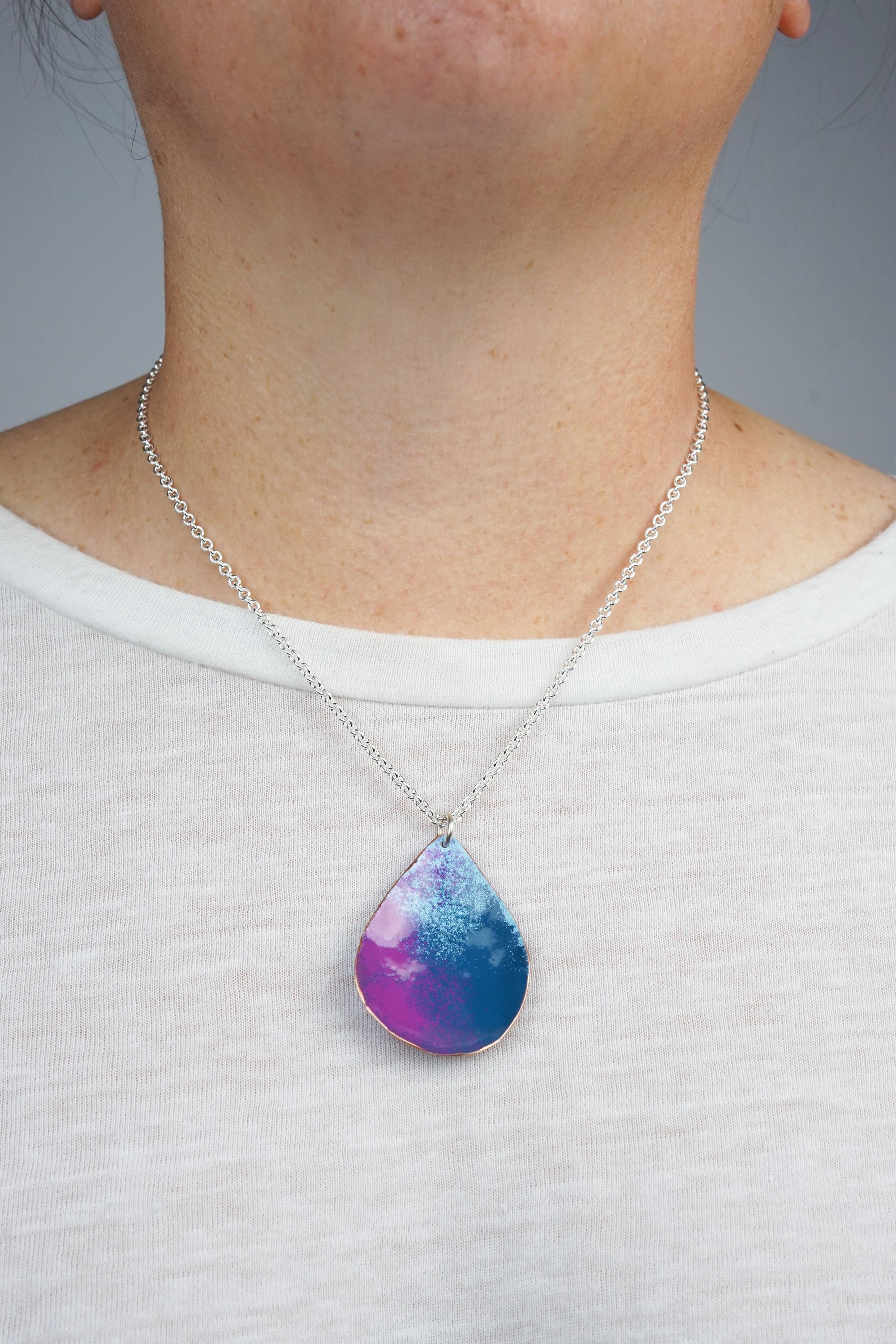 Chroma Pendant in Azure Blue and Radiant Orchid