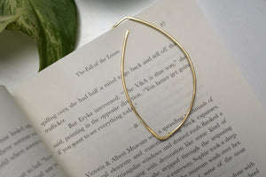 Peche Cheeky Botanical Brass Bookmark