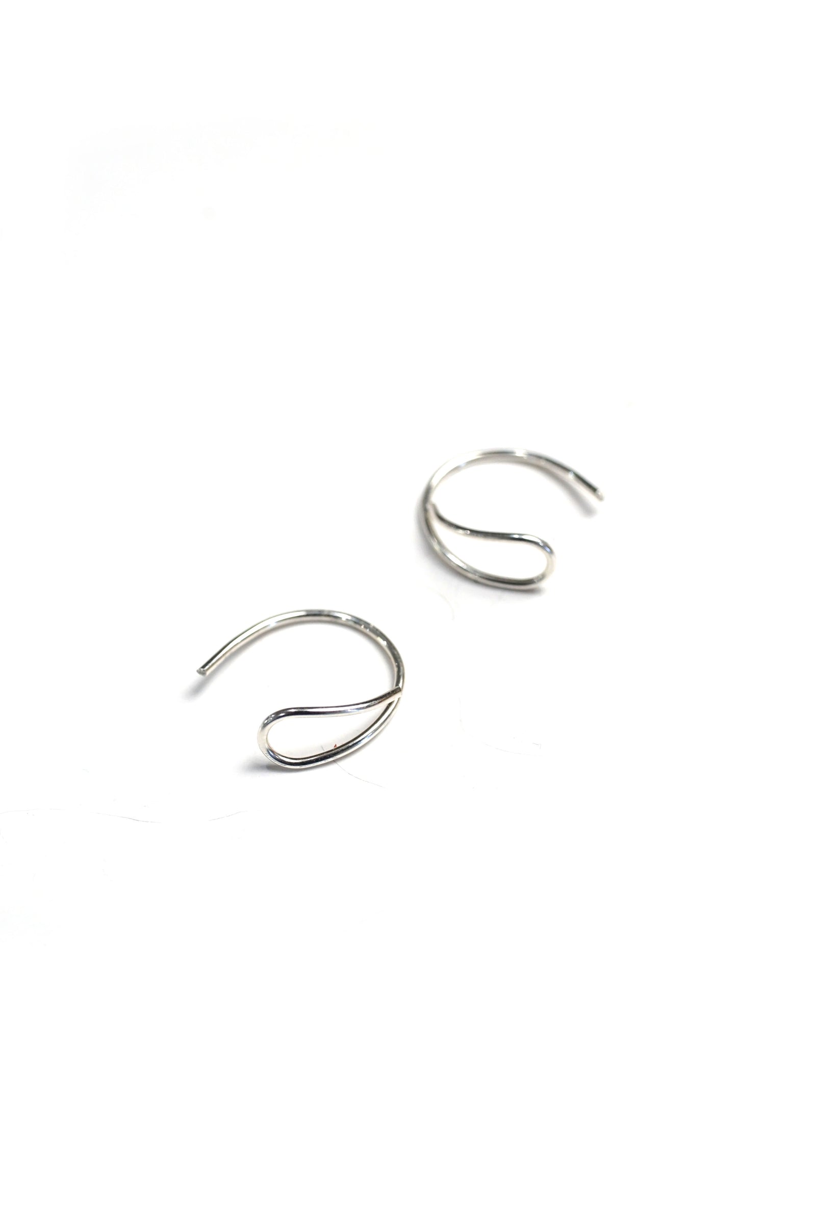 Extra Small Curve Threader Earrings in silver or gold-filled