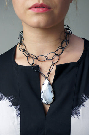 long Contra necklace