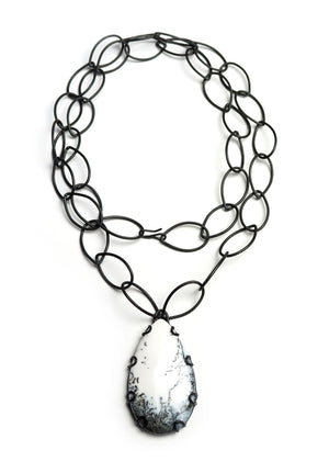 long Contra necklace