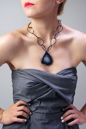 bold Contra necklace