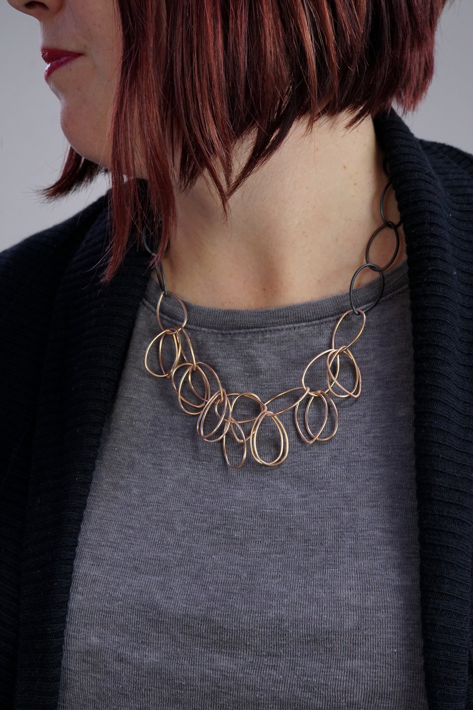 Ayanna necklace in steel and bronze