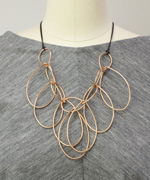 Melissa necklace