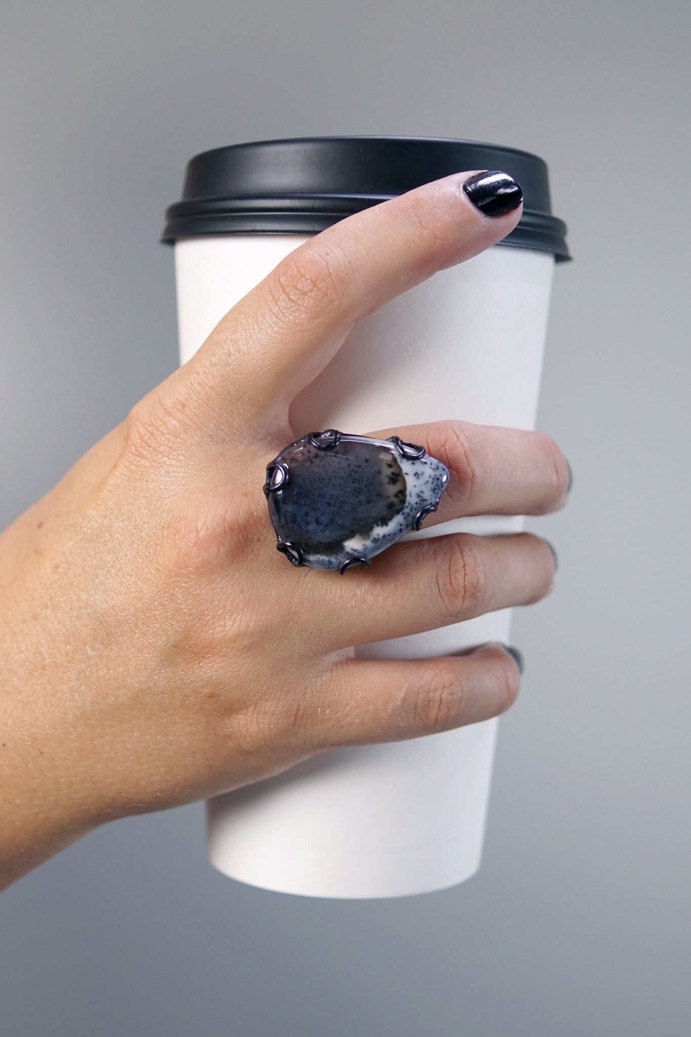 Contra Noir ring / size 8