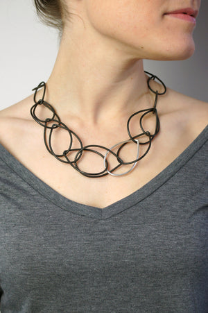 Eleanor necklace in steel and silver