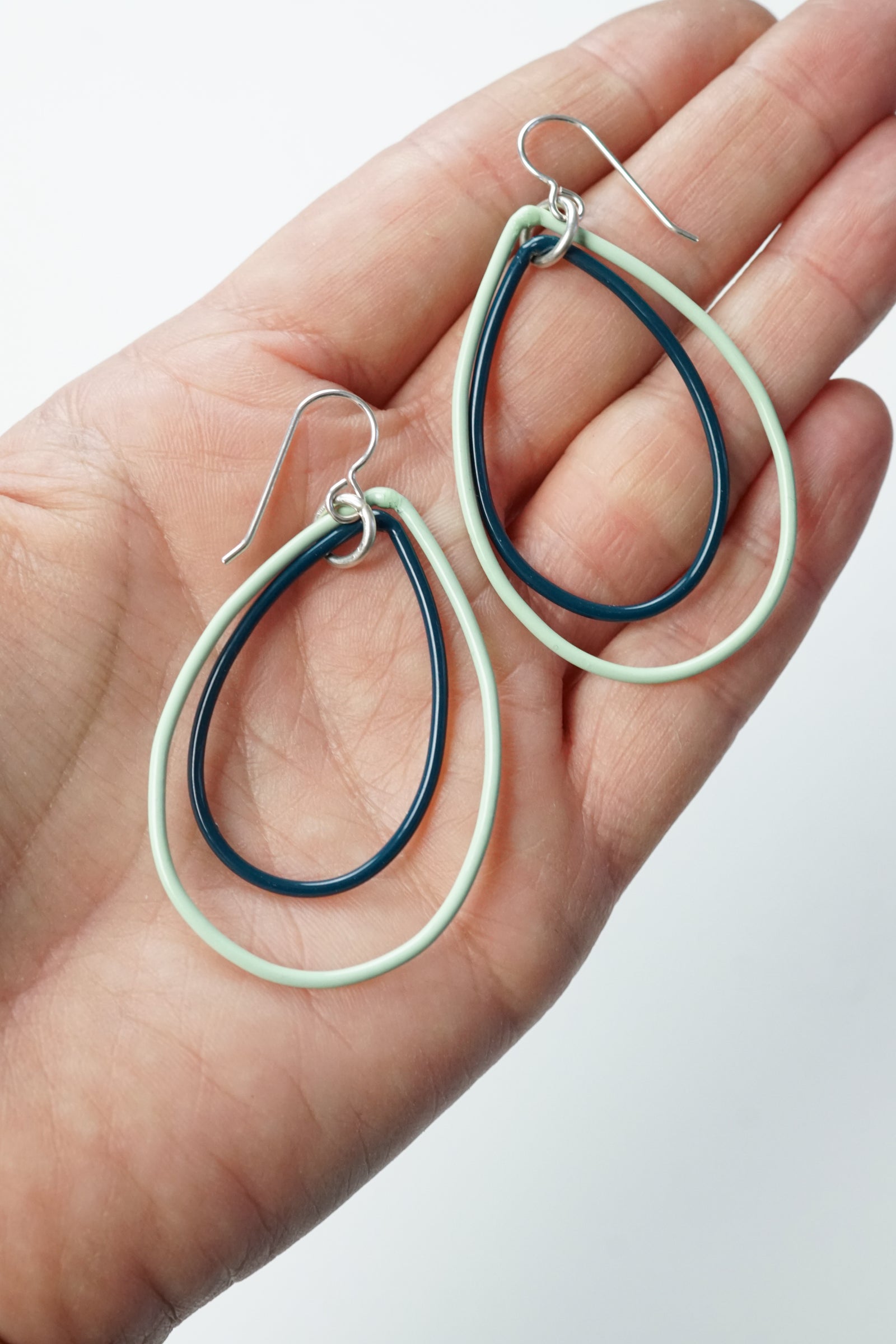 Eva earrings in Soft Mint and Deep Ocean