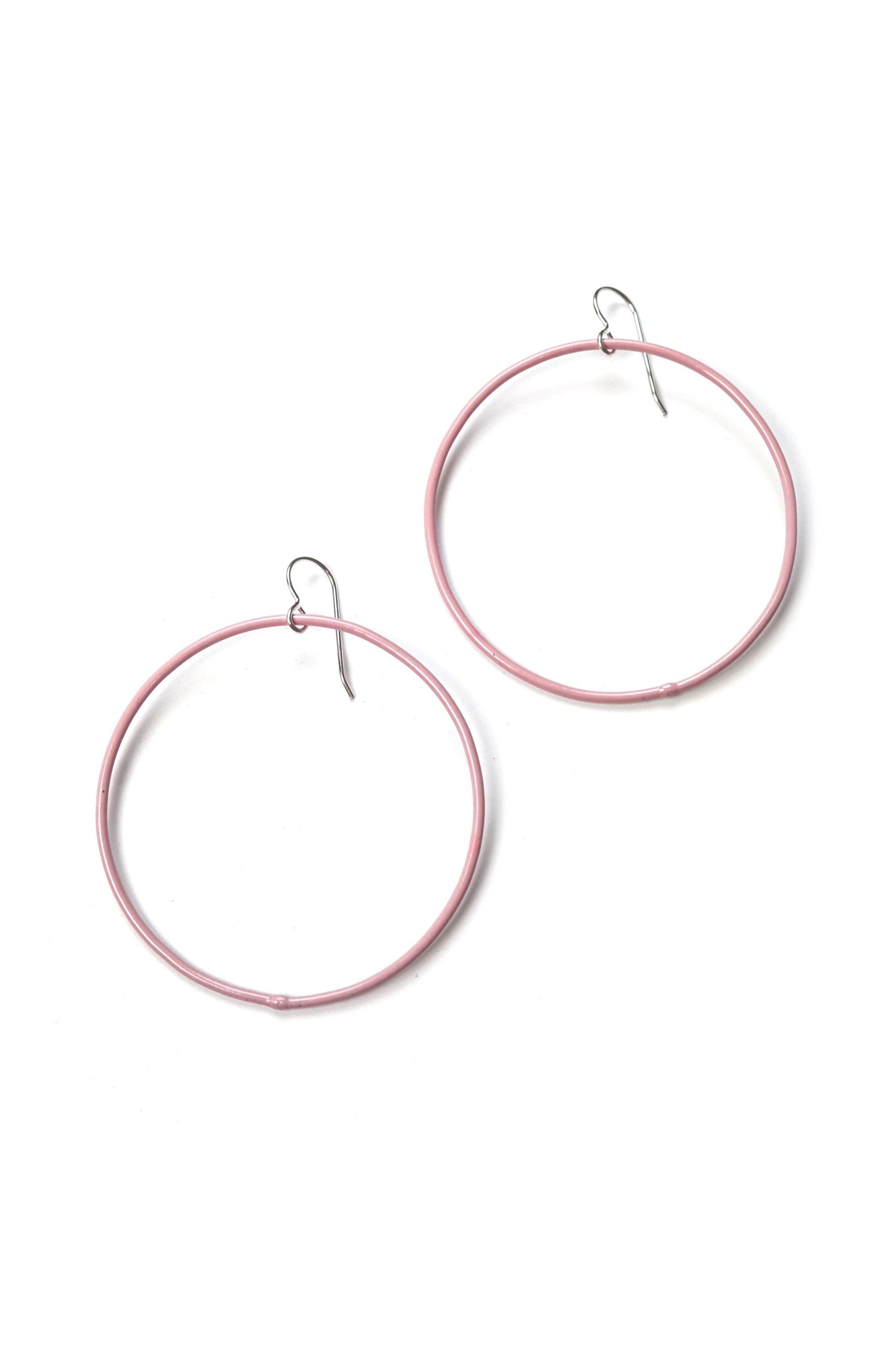 Large Evident Earrings in Bubble Gum