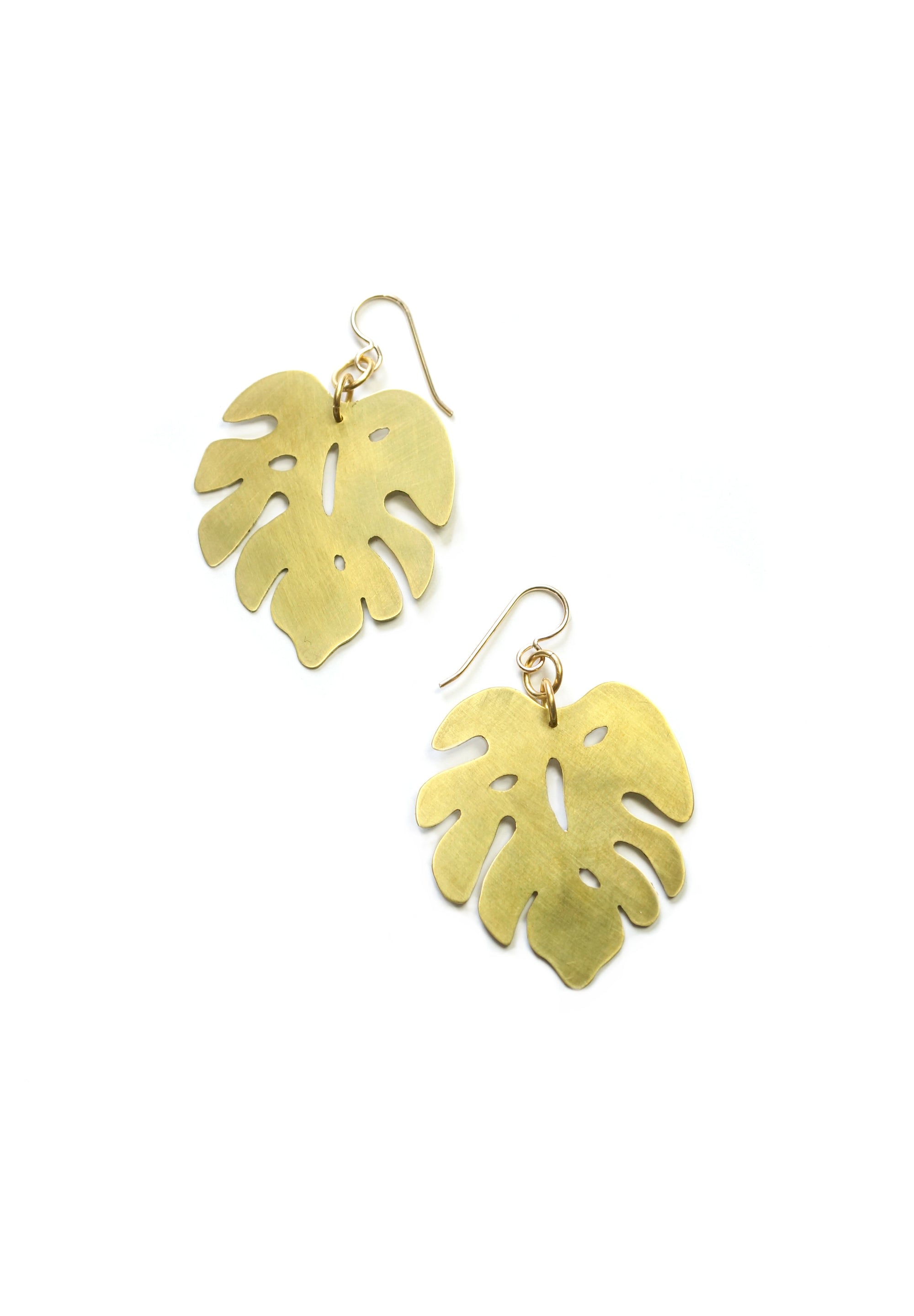 Monstera leaf earrings