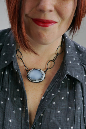 oval Contra necklace