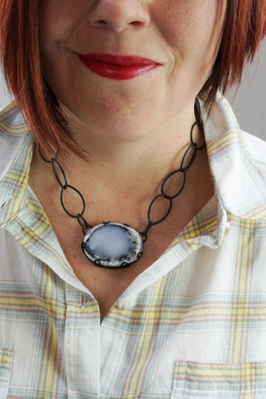 oval Contra necklace