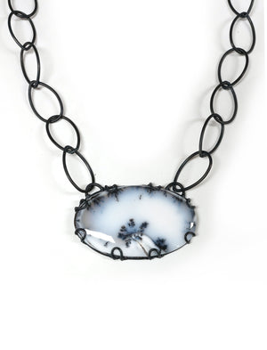 oval Contra necklace