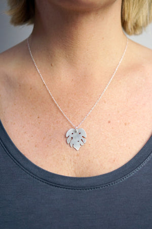 Mini Monstera leaf pendant