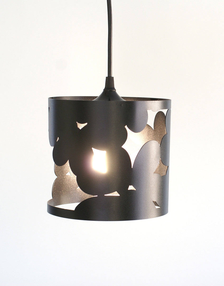 cluster leaf small pendant lamp - matte black