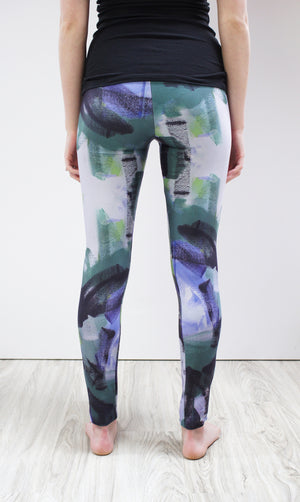 Wellspring Leggings in purple and green