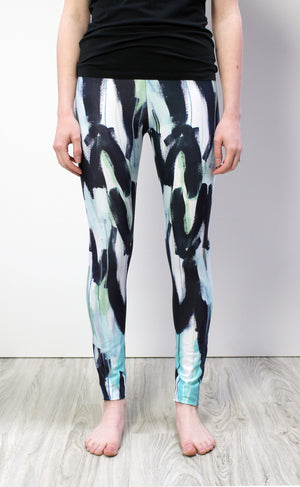 Wings Leggings in turquoise and aqua