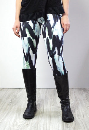 Wings Leggings in turquoise and aqua